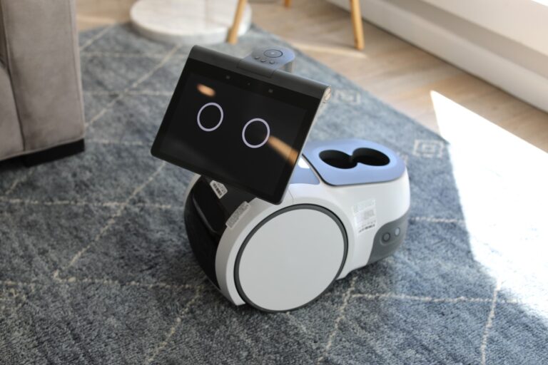 Meet Astro, Amazon’s New Home-Guarding Bot